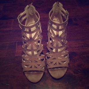 Nine West Tan Cork Wedges
